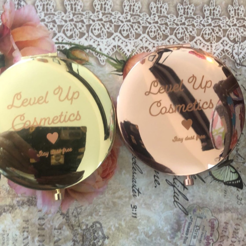 Level Up Luxury Compact Mirrors
